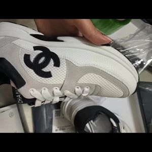 chanel sneakers size 38